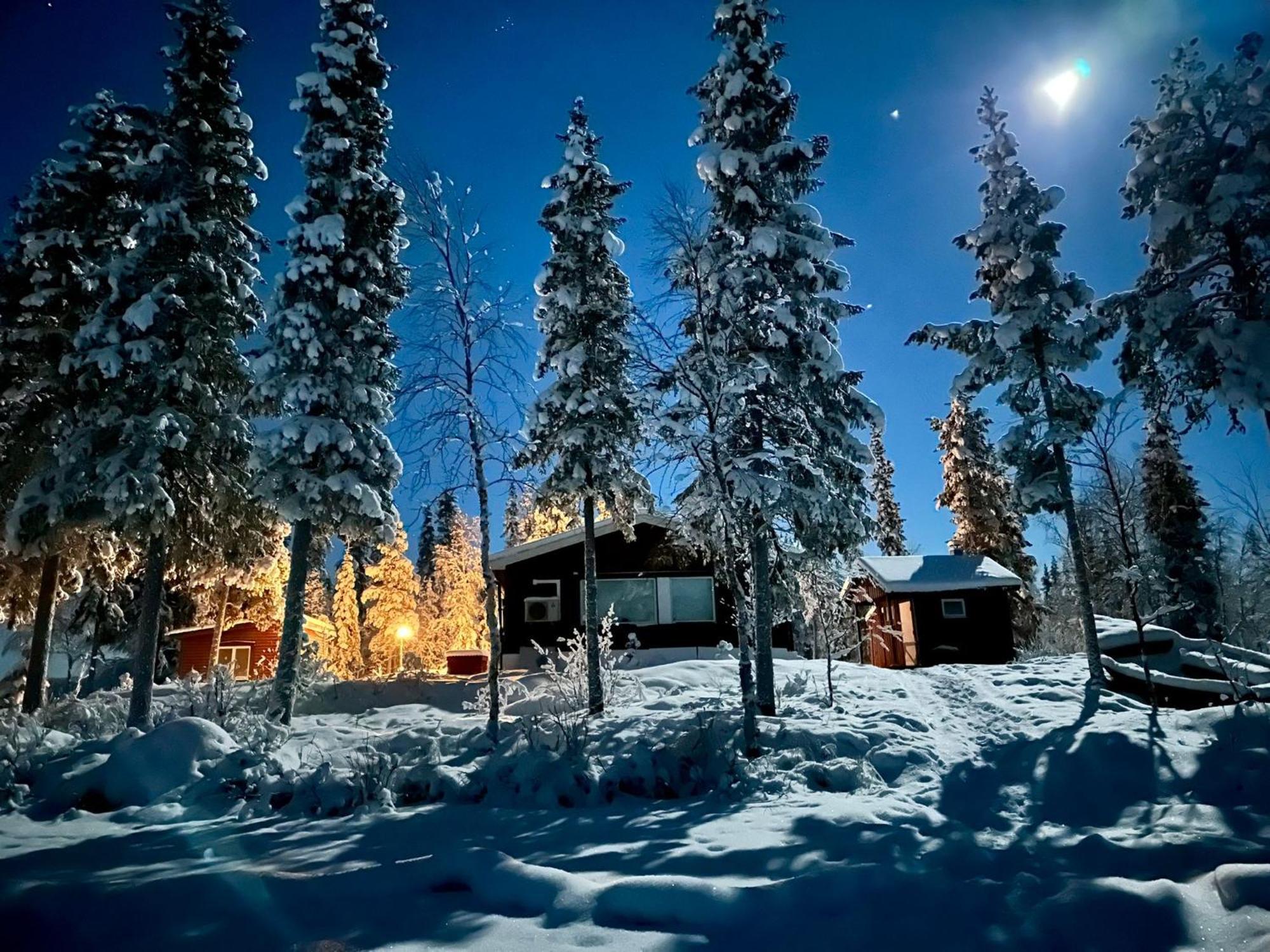 הוילה Jukkasjärvi Camp Caroli Family House מראה חיצוני תמונה
